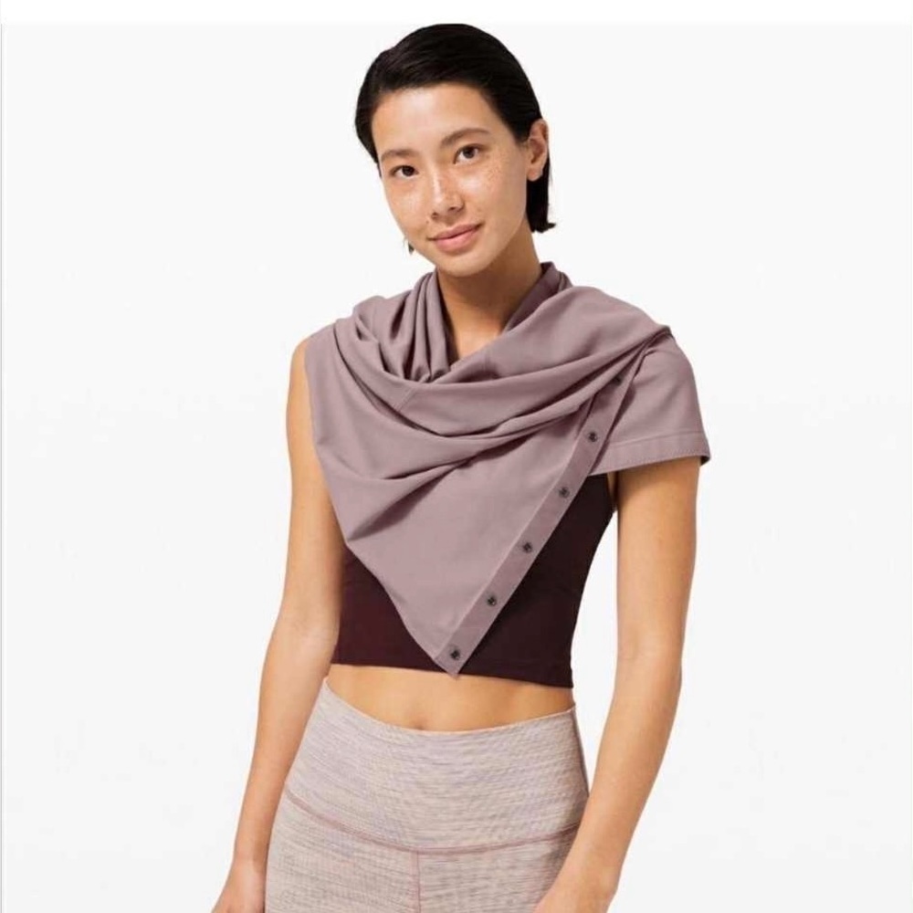 Lululemon Athletica Dusty gray Wrap Scarf
